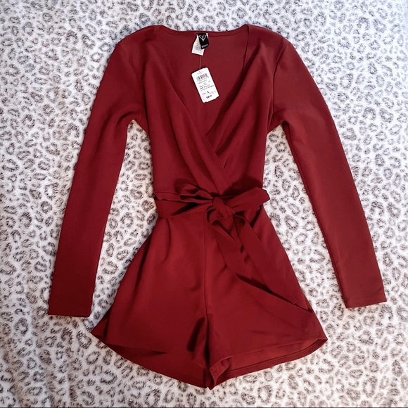 Windsor Pants - NWT Windsor romper